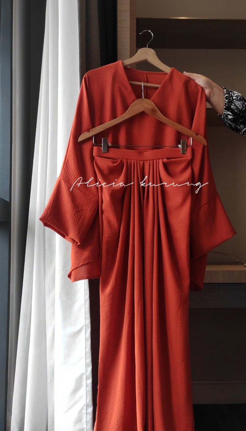ALICIA BURNT ORANGE