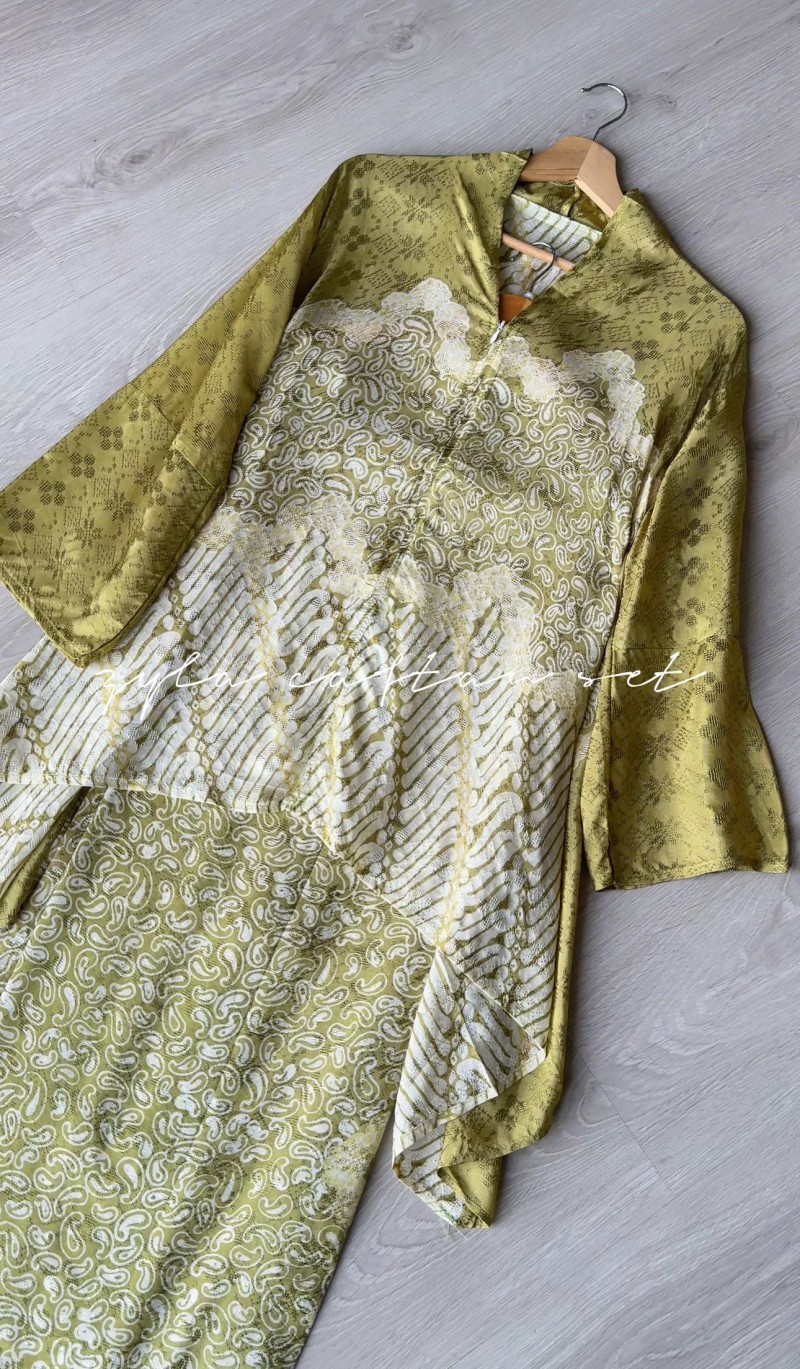 ZYLA CAFTAN GREEN