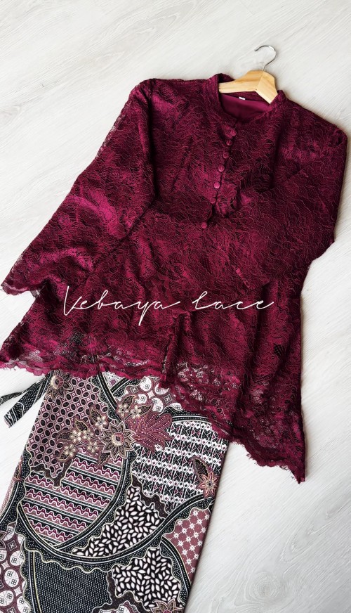 KEBAYA LACE BURGUNDY
