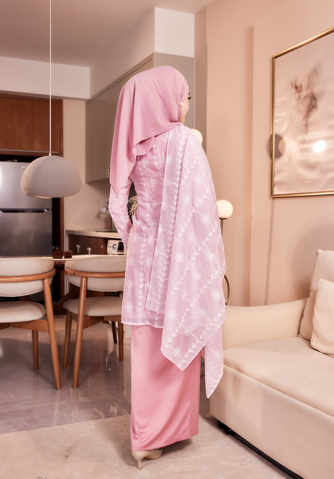 [PRE ORDER] ANGGUN IN BLUSH PINK
